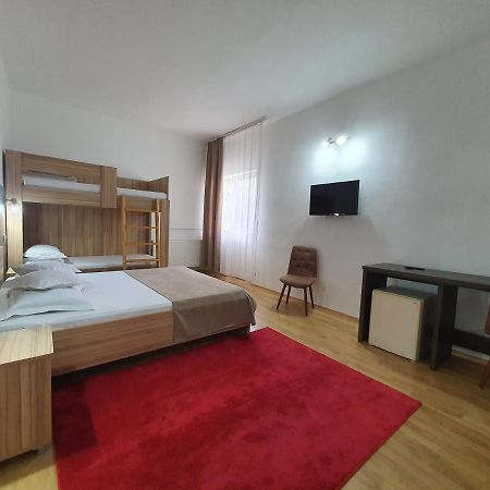 Topliţa Hotel Mures מראה חיצוני תמונה