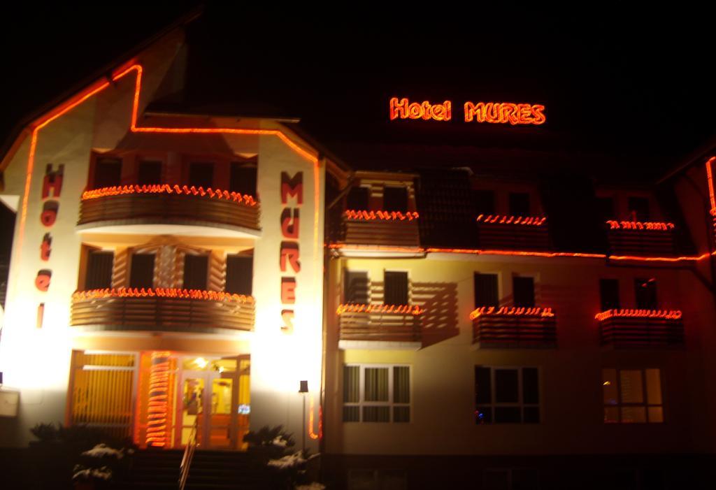 Topliţa Hotel Mures מראה חיצוני תמונה