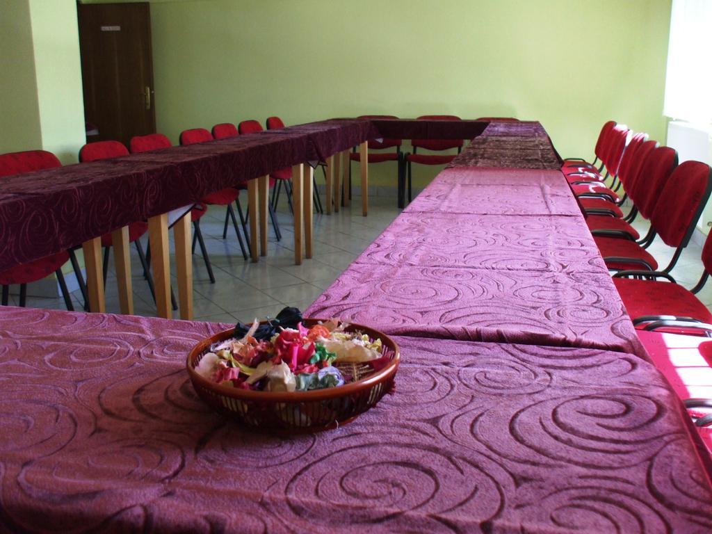 Topliţa Hotel Mures מראה חיצוני תמונה