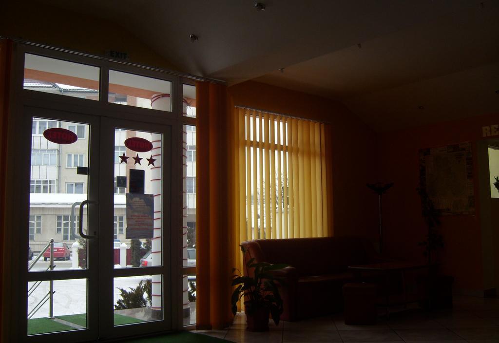 Topliţa Hotel Mures מראה חיצוני תמונה