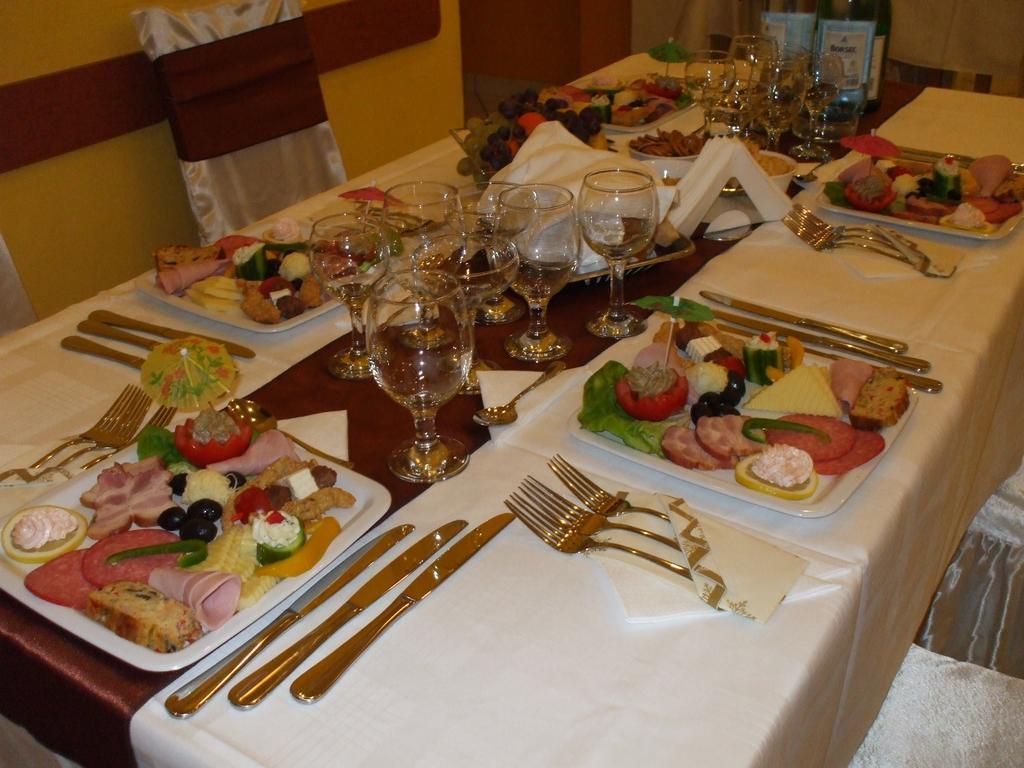 Topliţa Hotel Mures מראה חיצוני תמונה