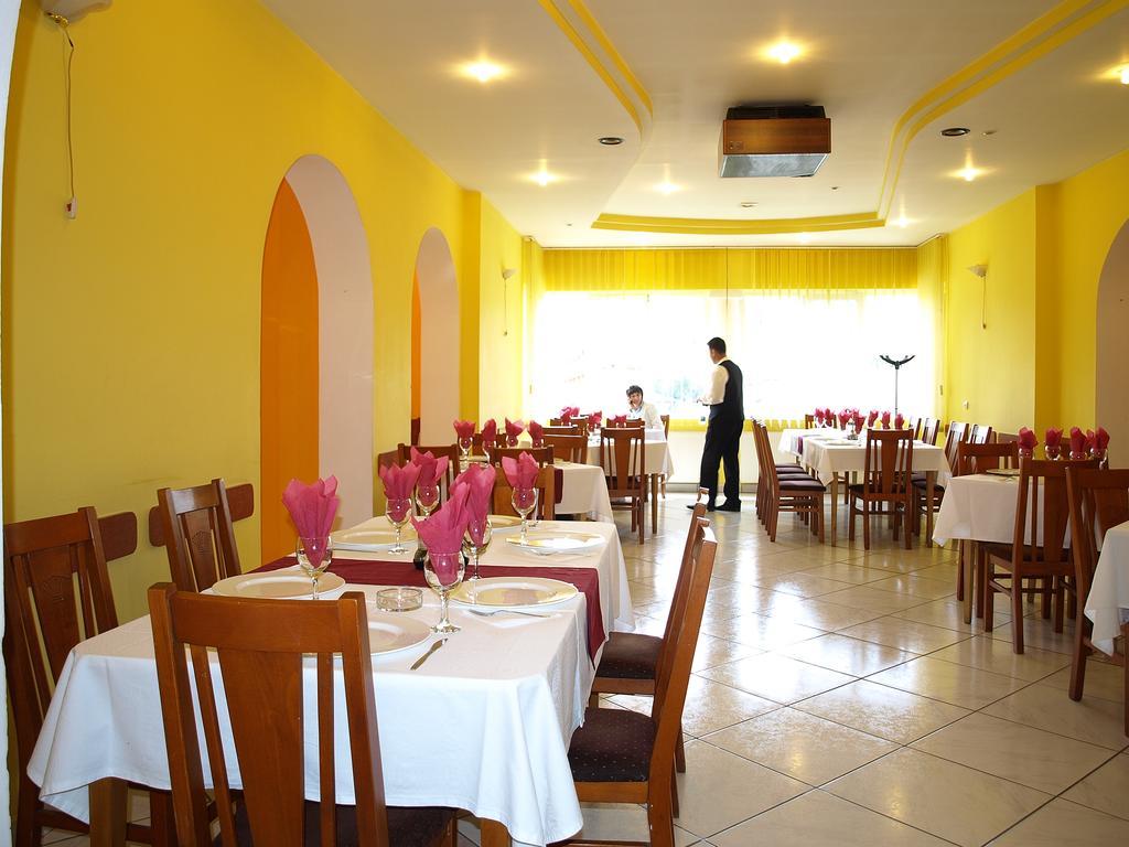 Topliţa Hotel Mures מראה חיצוני תמונה