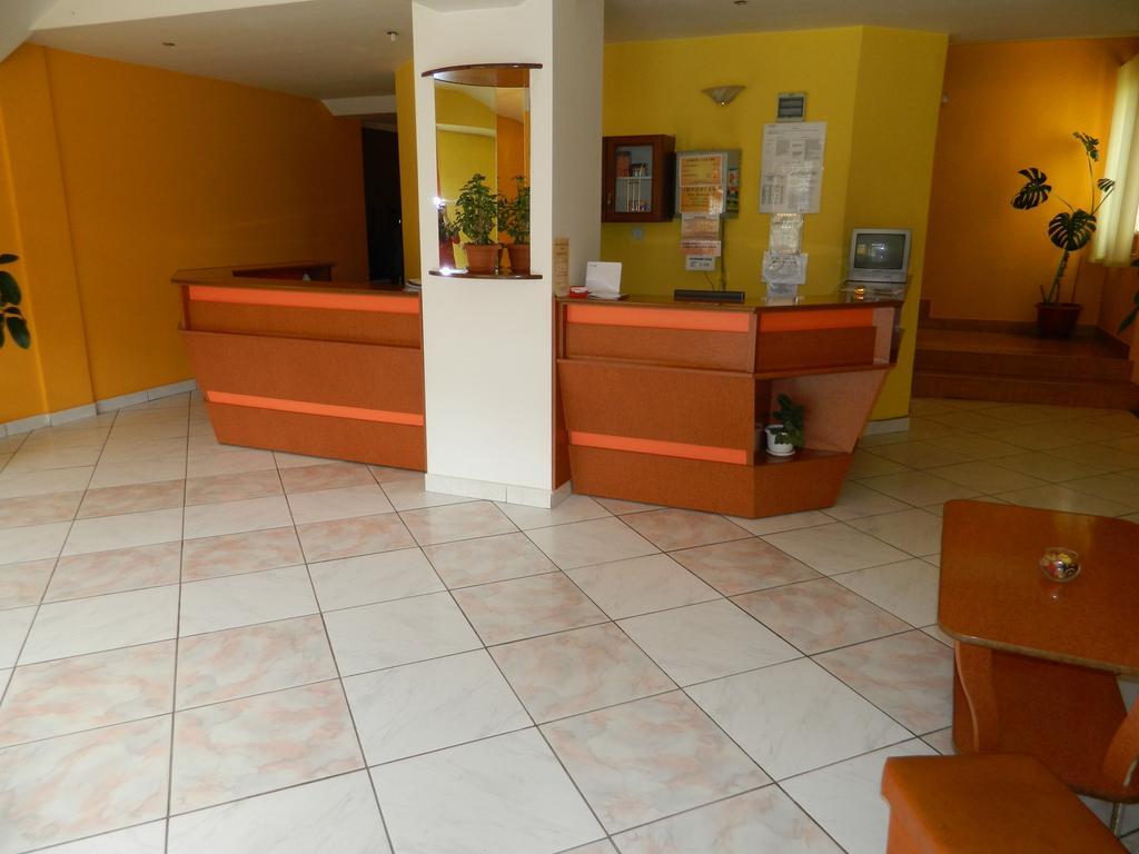 Topliţa Hotel Mures מראה חיצוני תמונה