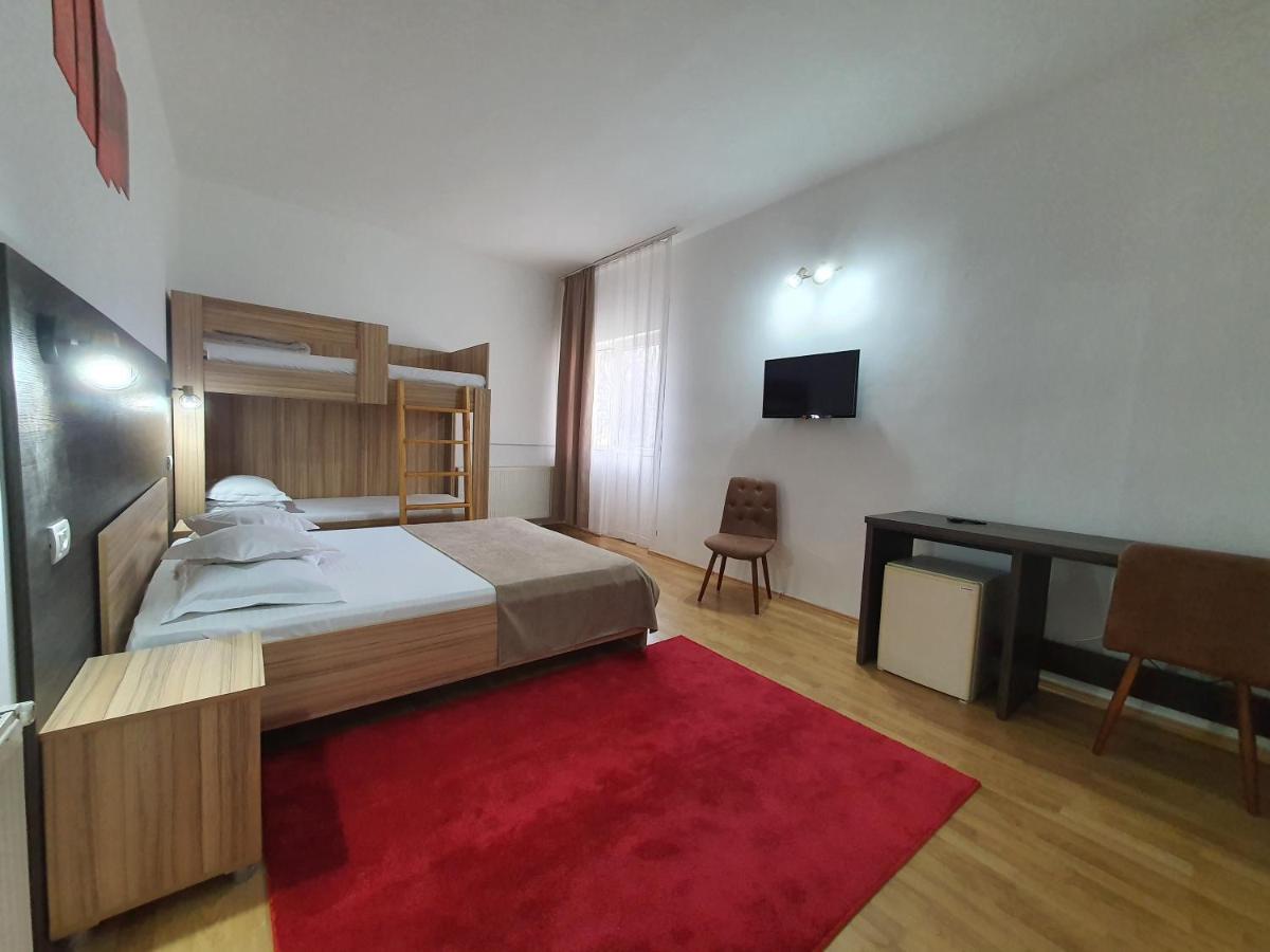Topliţa Hotel Mures מראה חיצוני תמונה
