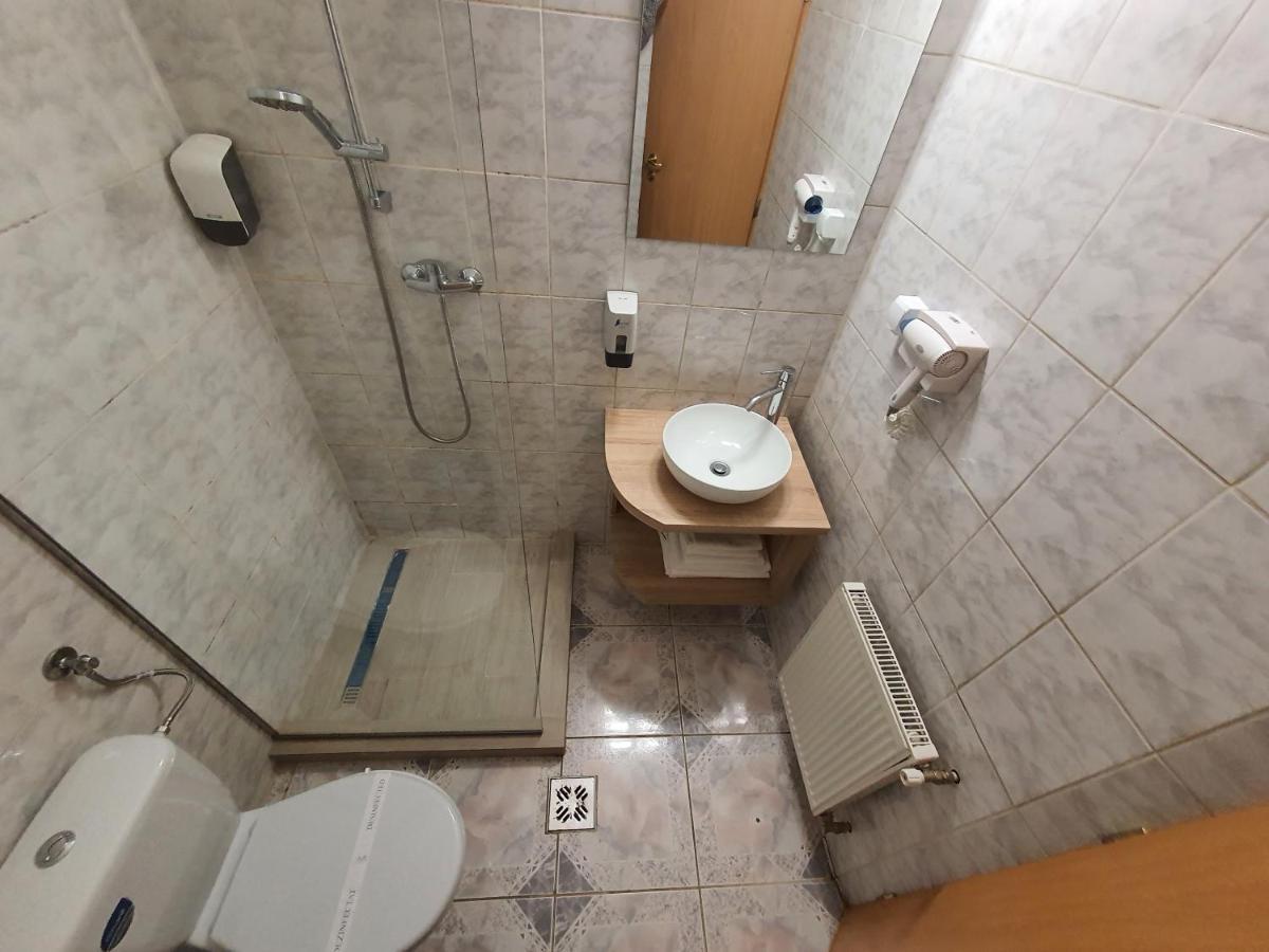 Topliţa Hotel Mures מראה חיצוני תמונה