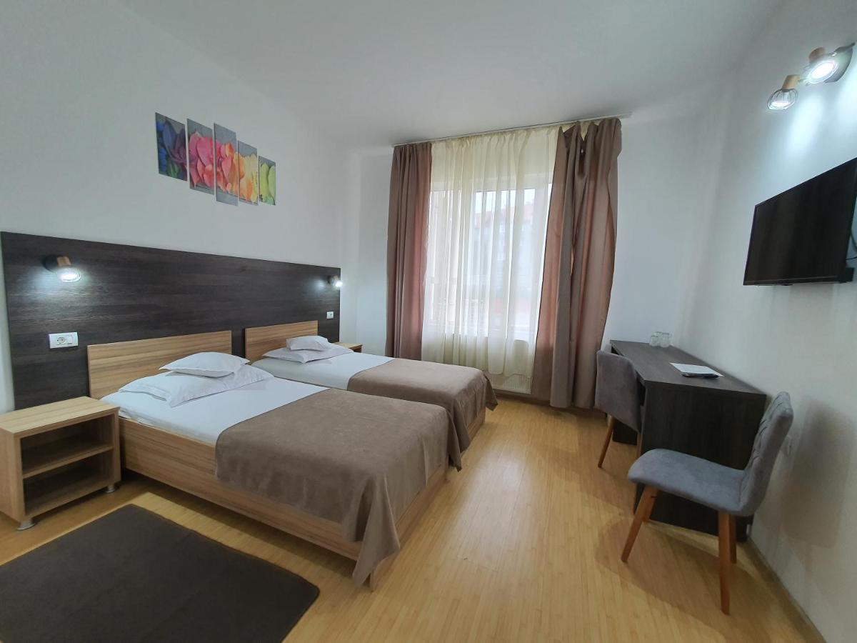Topliţa Hotel Mures מראה חיצוני תמונה
